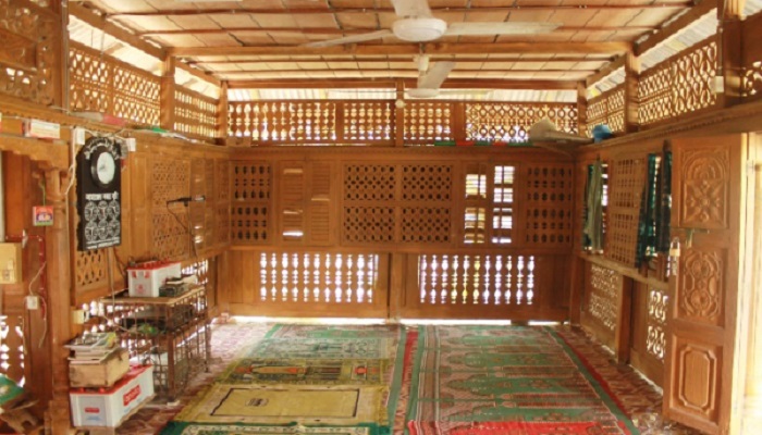 Calligraphy on Entrance
