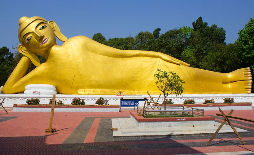 100ft Reclining Buddha